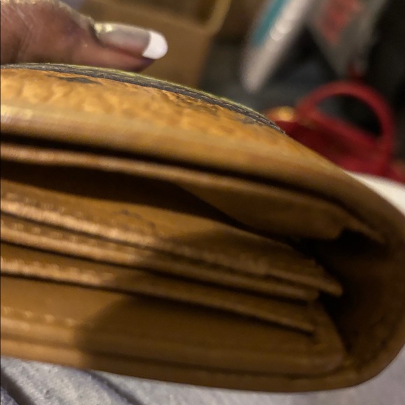 MCM Cognac Medium Tri-fold Wallet - Picture 5 of 12